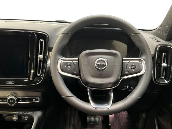 Used Volvo XC40 2022 for sale - 76562933: Photo 11