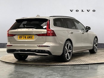 Used Volvo V60 2025 for sale - 77634230: Photo