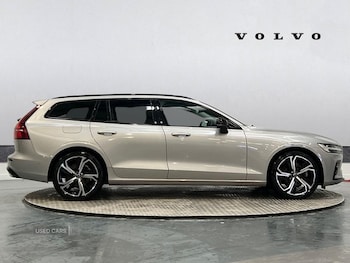 Used Volvo V60 2025 for sale - 77634230: Photo
