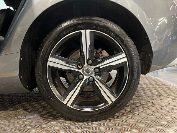 Used Volvo V40 2017 for sale - 77292291: Photo 10