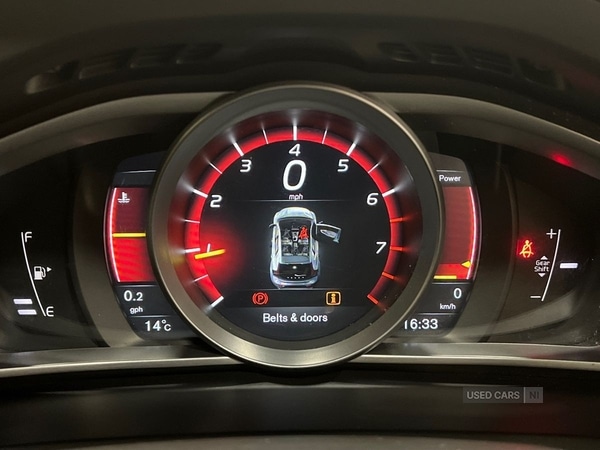 Used Volvo V40 2017 for sale - 77292291: Photo 15