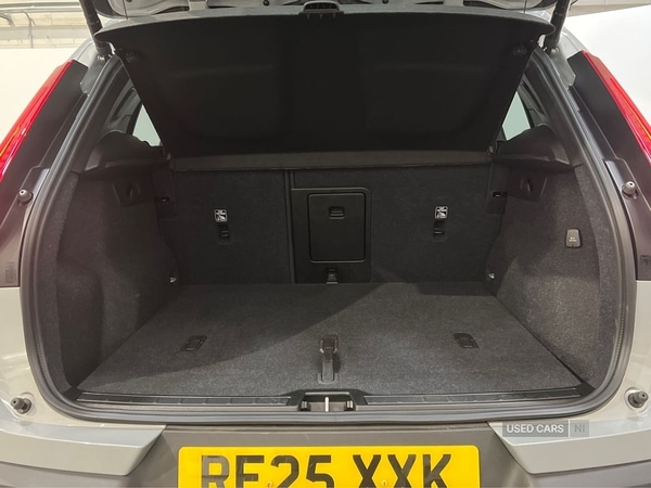 Used Volvo XC40 2025 for sale - 77400988: Photo 14