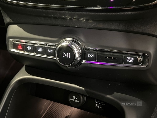 Used Volvo XC40 2023 for sale - 76500287: Photo 35