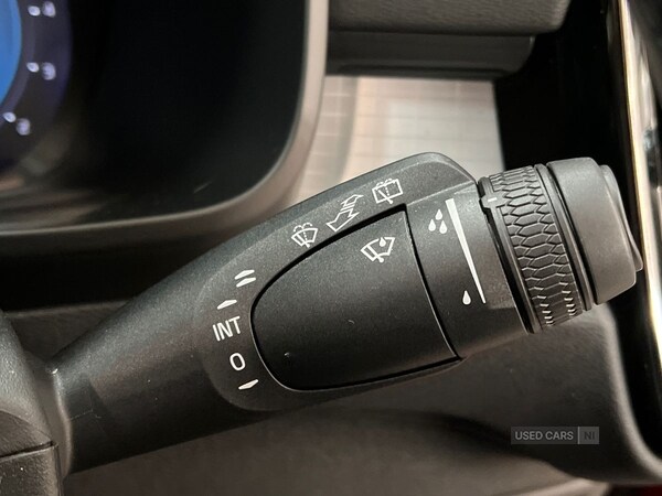 Used Volvo XC40 2023 for sale - 77230903: Photo 32