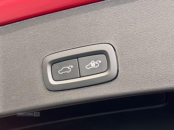 Used Volvo XC40 2023 for sale - 77230903: Photo 36