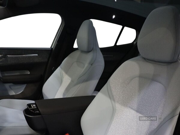 Used Volvo EX30 2025 for sale - 76284667: Photo 17