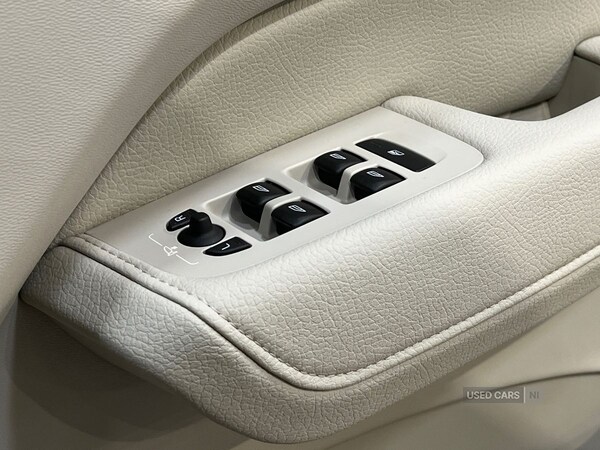 Used Volvo XC60 2021 for sale - 76522809: Photo 35