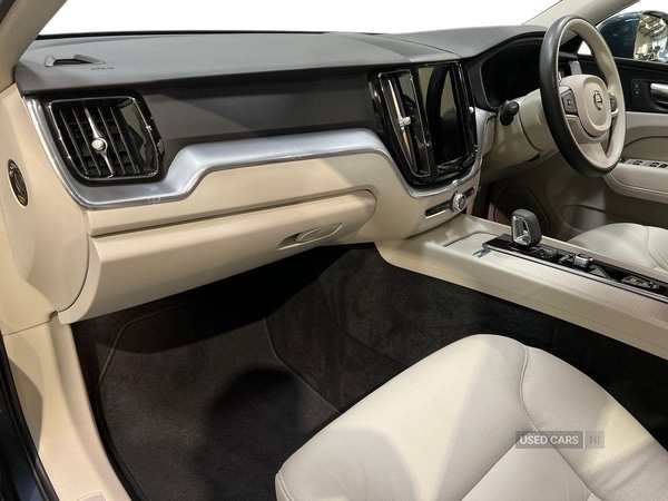 Used Volvo XC60 2021 for sale - 76522809: Photo 5