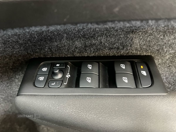 Used Volvo XC40 2021 for sale - 77121076: Photo 29