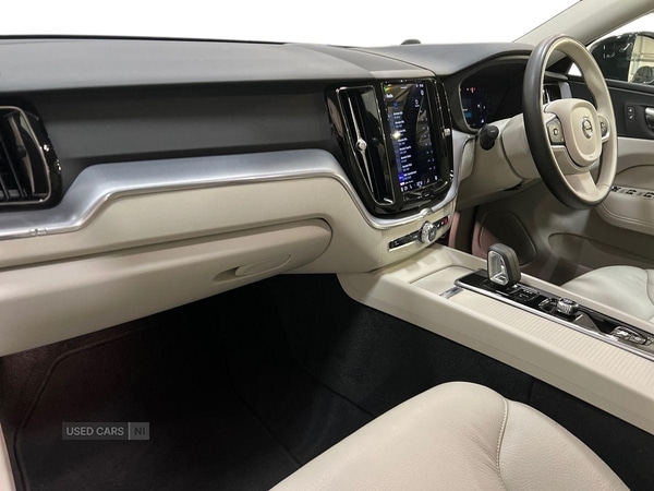 Used Volvo XC60 2022 for sale - 76887584: Photo 5