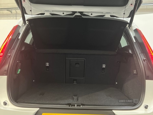 Used Volvo XC40 2025 for sale - 78035369: Photo 14