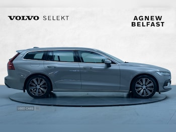Used Volvo V60 2021 for sale - 75365027: Photo