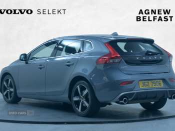 Used Volvo V40 2018 for sale - 74777935: Photo