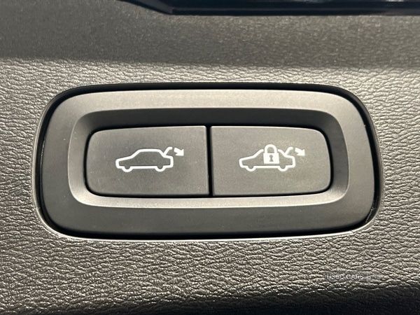 Used Volvo V60 2020 for sale - 76433674: Photo 34