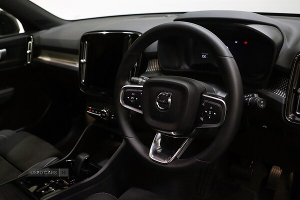 Used Volvo XC40 2025 for sale - 76167843: Photo 12