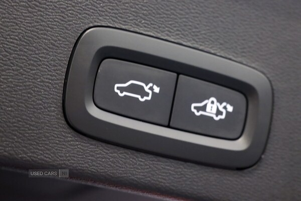 Used Volvo XC40 2025 for sale - 76167843: Photo 28