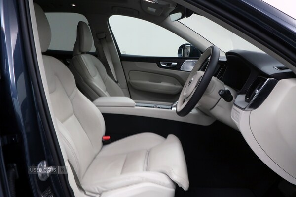 Used Volvo XC60 2024 for sale - 76754013: Photo 12