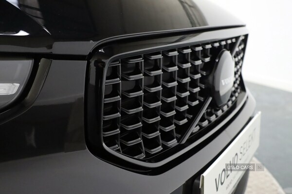 Used Volvo XC40 2025 for sale - 76240633: Photo 11