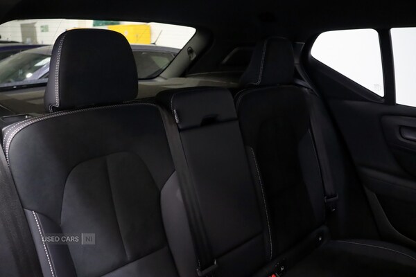 Used Volvo XC40 2025 for sale - 76240633: Photo 36