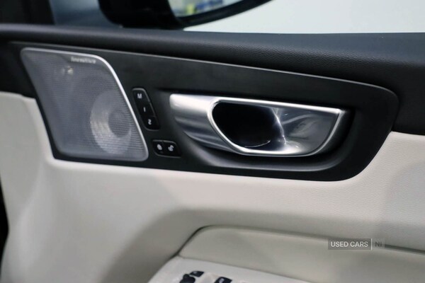 Used Volvo XC60 2025 for sale - 76216096: Photo 12