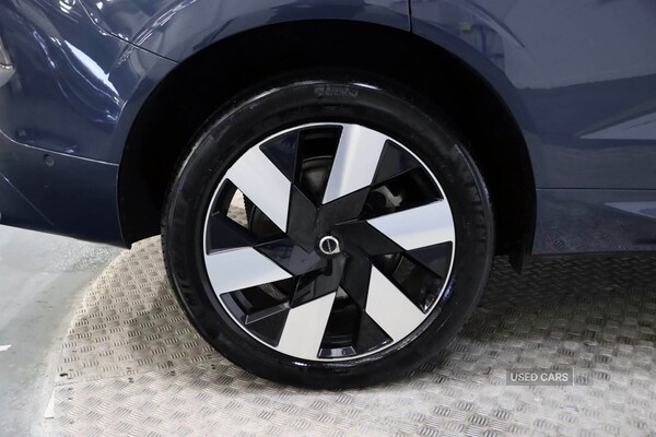Used Volvo XC60 2025 for sale - 76216096: Photo 35
