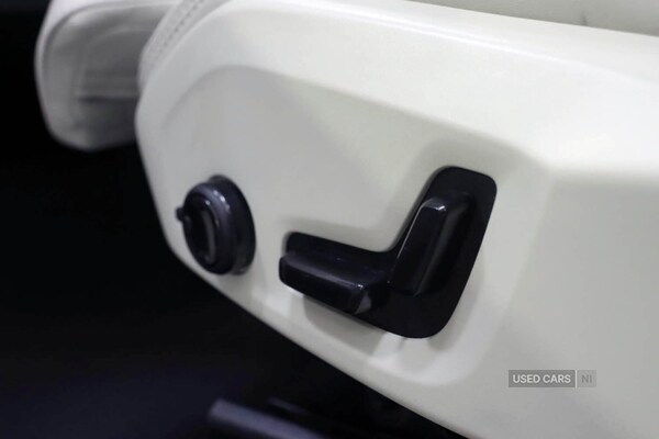 Used Volvo XC60 2025 for sale - 76216096: Photo 46