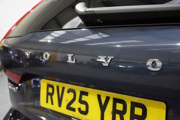 Used Volvo XC60 2025 for sale - 76216096: Photo 8