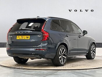 Used Volvo XC90 2025 for sale - 76850630: Photo