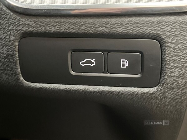 Used Volvo XC60 2023 for sale - 76702610: Photo 44