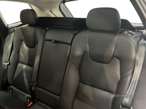 Used Volvo XC60 2023 for sale - 76702610: Photo 7