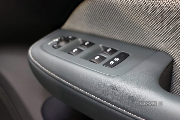 Used Volvo S60 2022 for sale - 76228427: Photo 17