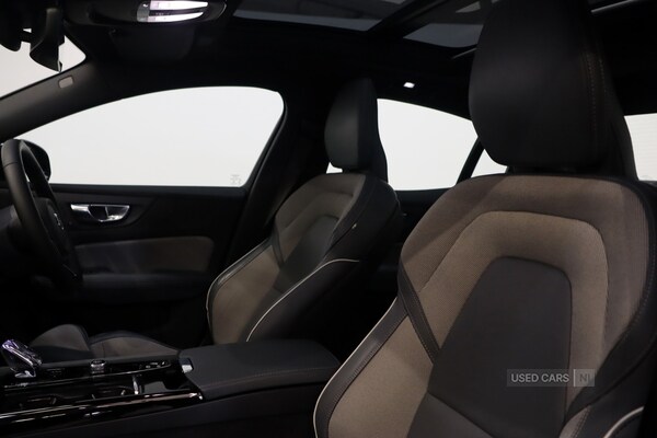 Used Volvo S60 2022 for sale - 76228427: Photo 42