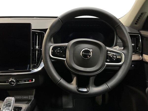 Used Volvo XC90 2025 for sale - 76702608: Photo 11