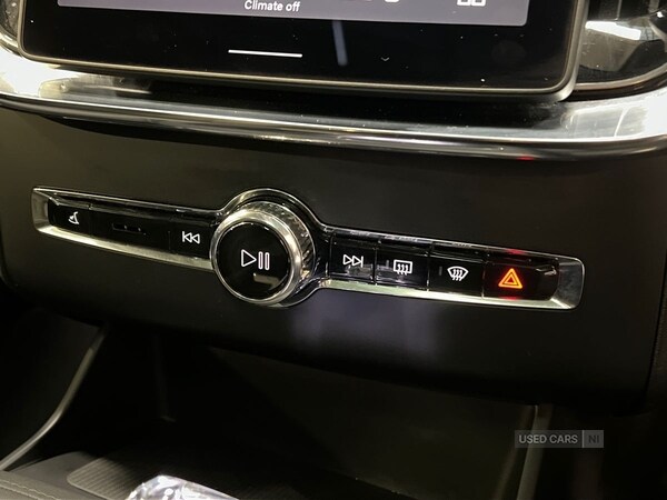 Used Volvo XC90 2025 for sale - 76702608: Photo 27