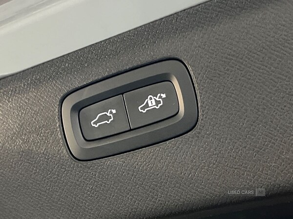 Used Volvo XC90 2025 for sale - 76702608: Photo 40