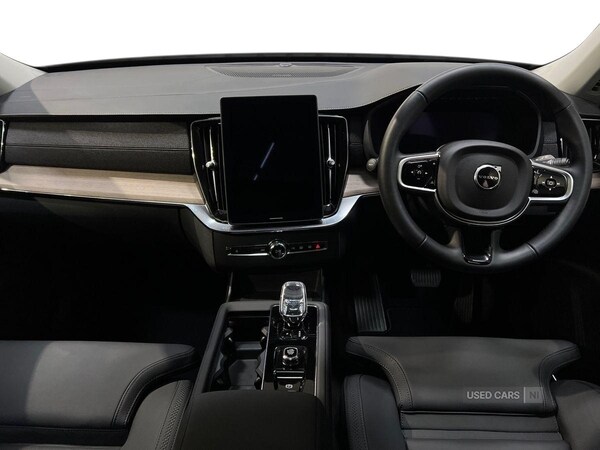 Used Volvo XC90 2025 for sale - 76702608: Photo 6