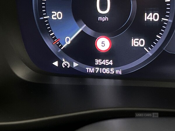 Used Volvo XC40 2021 for sale - 76562943: Photo 15