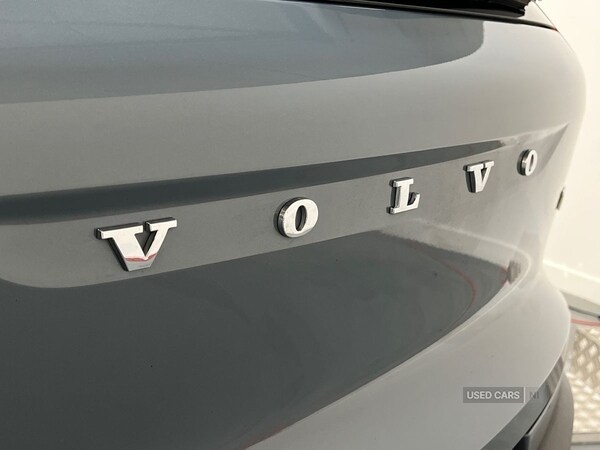 Used Volvo XC40 2021 for sale - 76562943: Photo 35