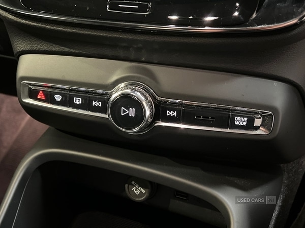 Used Volvo XC40 2020 for sale - 76562923: Photo 25