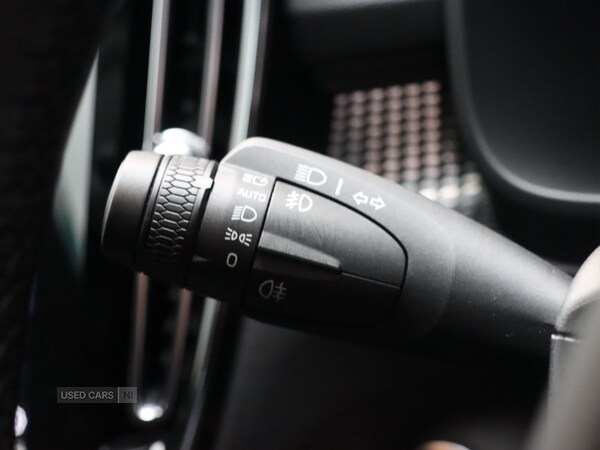 Used Volvo XC40 2025 for sale - 76284653: Photo 29
