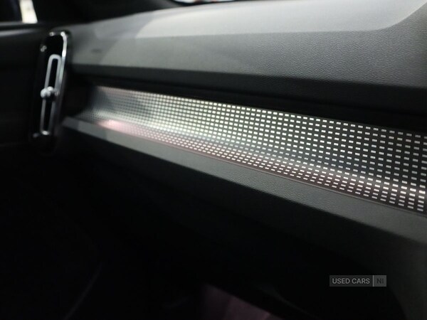 Used Volvo XC40 2025 for sale - 76284653: Photo 32