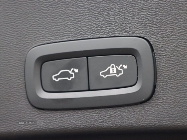 Used Volvo XC40 2025 for sale - 76284653: Photo 35