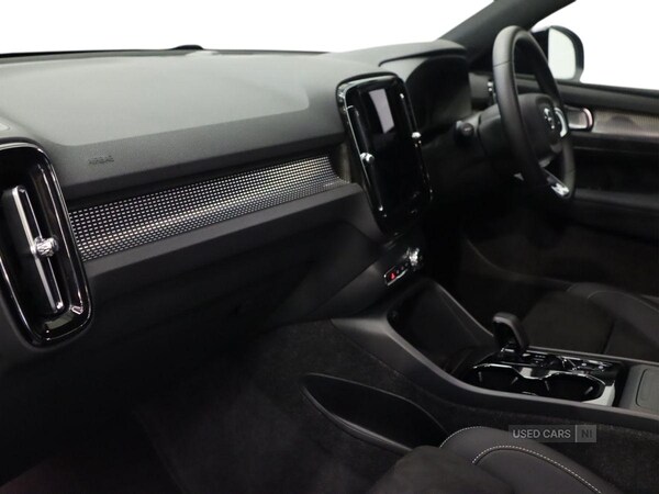 Used Volvo XC40 2025 for sale - 76284653: Photo 5