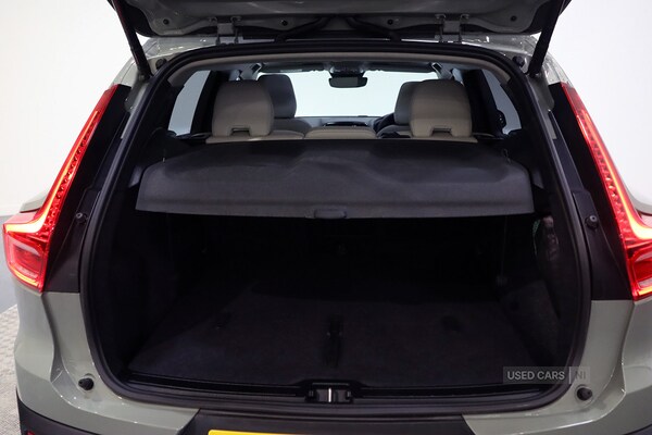 Used Volvo XC40 2024 for sale - 76167846: Photo 31