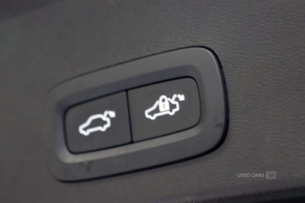 Used Volvo XC40 2024 for sale - 76167846: Photo 32