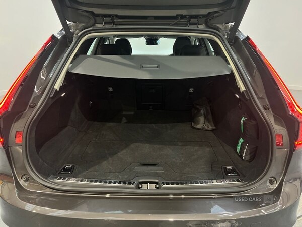 Used Volvo V90 2025 for sale - 76378251: Photo 14