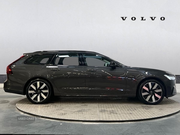 Used Volvo V90 2025 for sale - 76378251: Photo 3