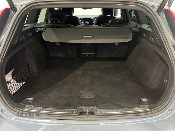 Used Volvo V60 2022 for sale - 77672199: Photo 14