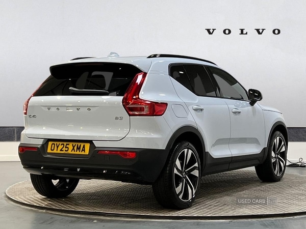 Used Volvo XC40 2025 for sale - 77041110: Photo 2