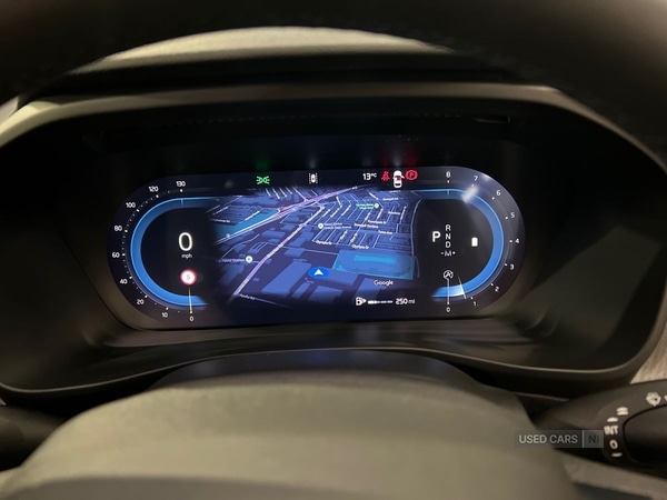 Used Volvo XC40 2025 for sale - 76787404: Photo 12